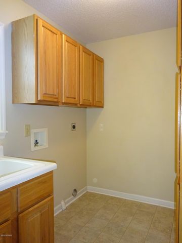 1107 Onslow Pines Road, Jacksonville, NC 28540