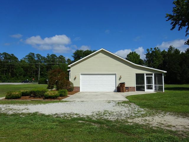 1107 Onslow Pines Road, Jacksonville, NC 28540