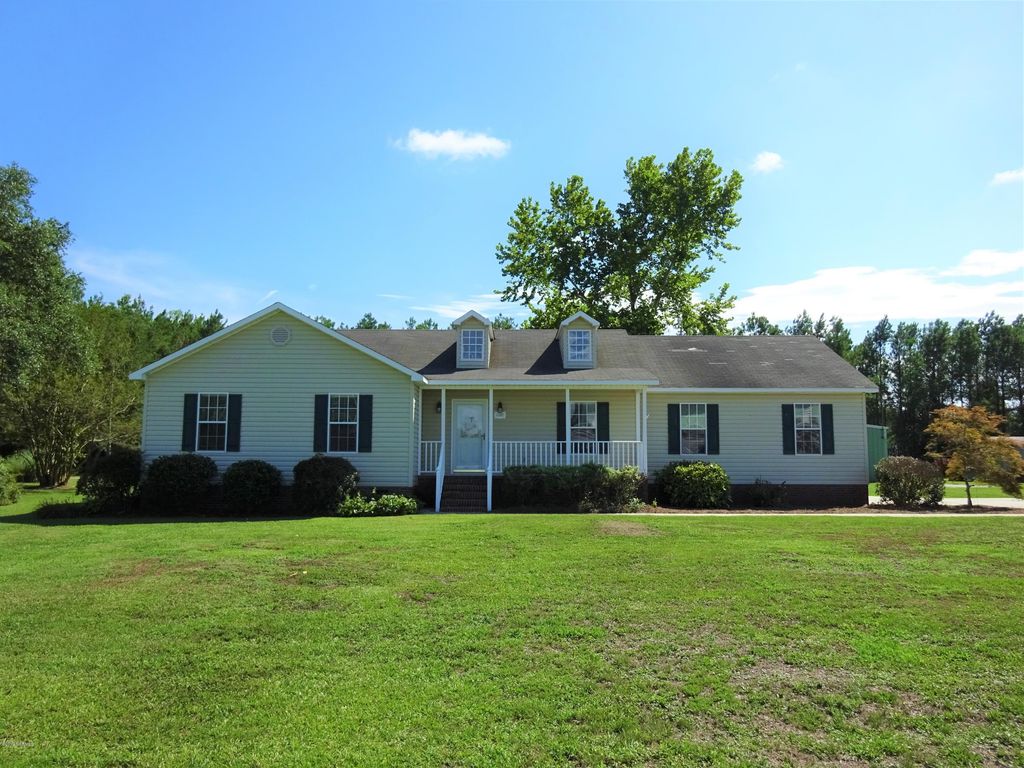 1107 Onslow Pines Road, Jacksonville, NC 28540