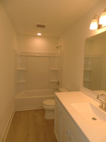 558 Swan River Drive, Benton Harbor, MI 49022