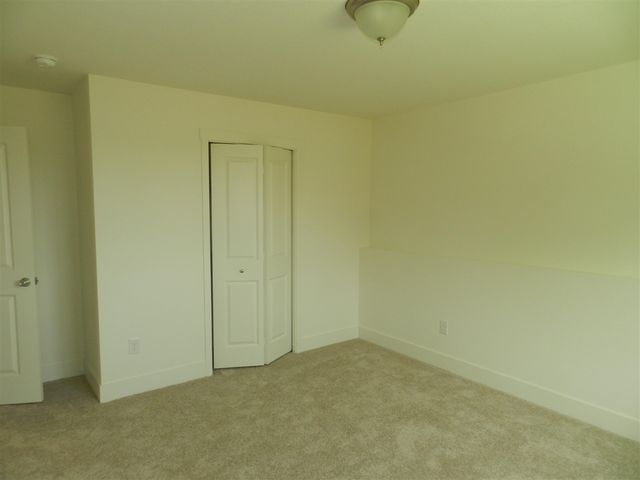 558 Swan River Drive, Benton Harbor, MI 49022