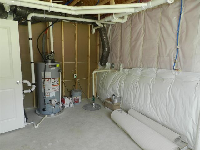 558 Swan River Drive, Benton Harbor, MI 49022