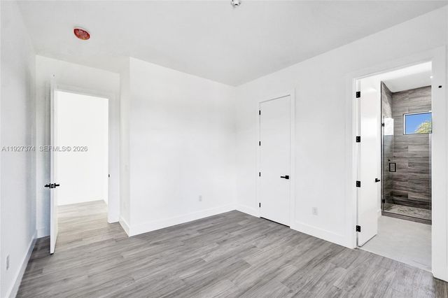 13023 Davie Oaks Dr, Davie, FL 33325