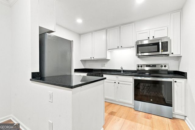 5095 Roswell Road 203, Sandy Springs, GA 30342