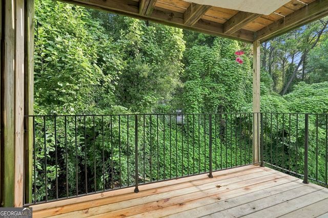 5095 Roswell Road 203, Sandy Springs, GA 30342