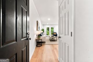5095 Roswell Road 203, Sandy Springs, GA 30342