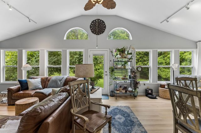110 Jefferson Dr, Columbia, TN 38401