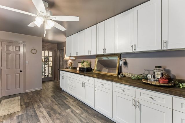 110 Jefferson Dr, Columbia, TN 38401