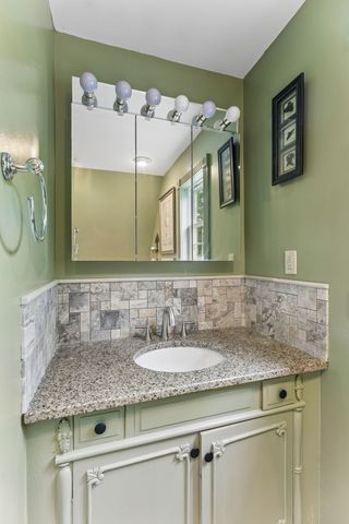 110 Jefferson Dr, Columbia, TN 38401