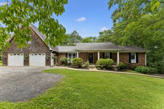 110 Jefferson Dr, Columbia, TN 38401