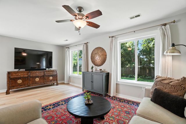 1817 Ibson Drive, Powell, OH 43065