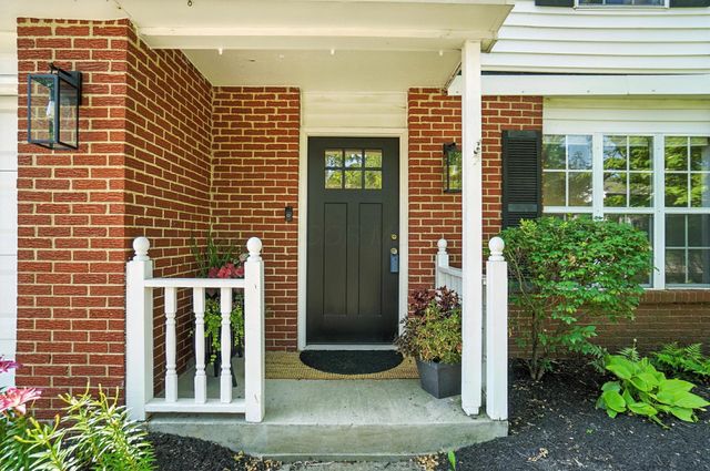1817 Ibson Drive, Powell, OH 43065