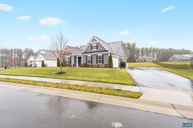 21 BLACKBERRY PL, Zion Crossroads, VA 22942