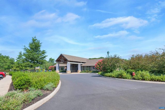 21 BLACKBERRY PL, Zion Crossroads, VA 22942