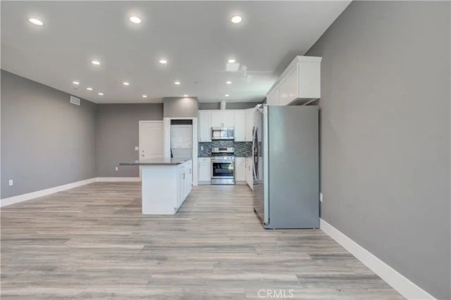 3626 S Cimarron Street, Los Angeles, CA 90018