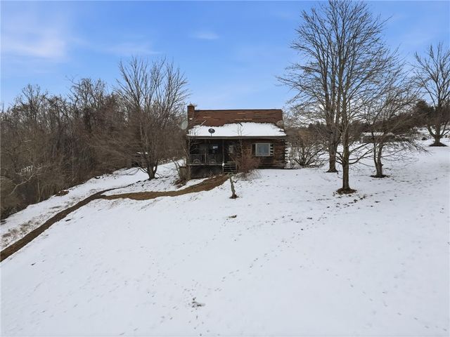 189 Denny Rd, Valencia Boro, PA 16059