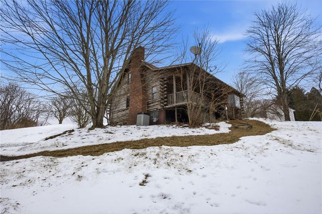 189 Denny Rd, Valencia Boro, PA 16059