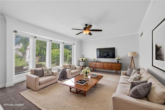 2413 SW Kenwill Drive, Lee's Summit, MO 64082