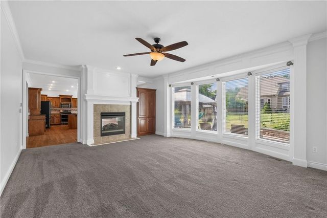2413 SW Kenwill Drive, Lee's Summit, MO 64082