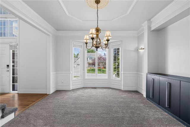 2413 SW Kenwill Drive, Lee's Summit, MO 64082