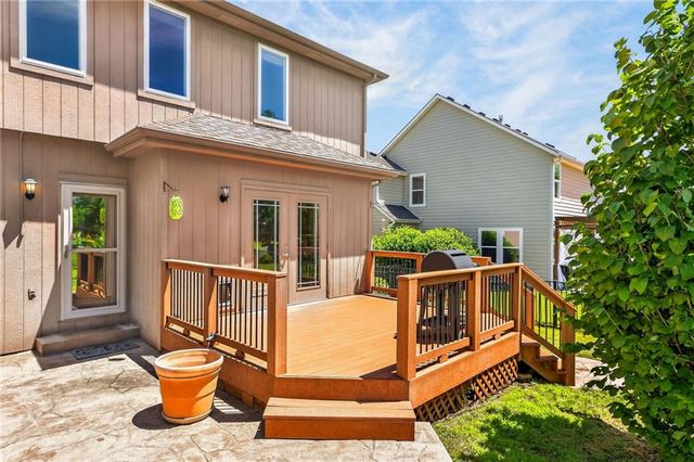 2413 SW Kenwill Drive, Lee's Summit, MO 64082
