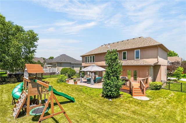 2413 SW Kenwill Drive, Lee's Summit, MO 64082