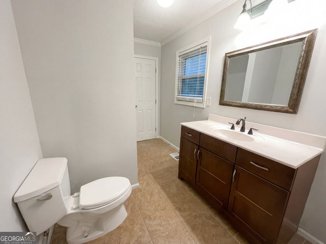 431 Cedarcrest Road, Dallas, GA 30132