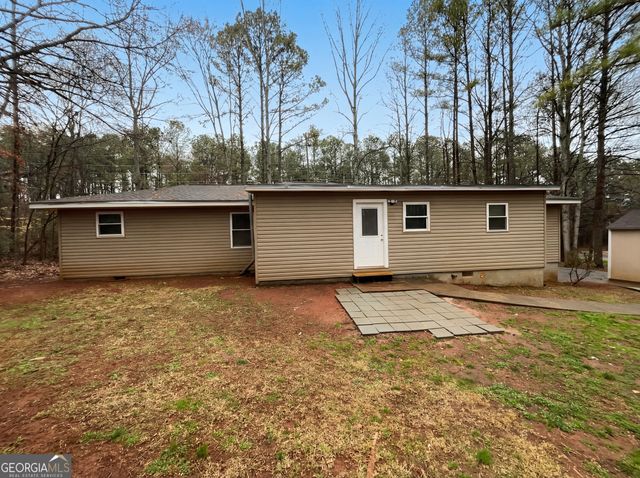 431 Cedarcrest Road, Dallas, GA 30132