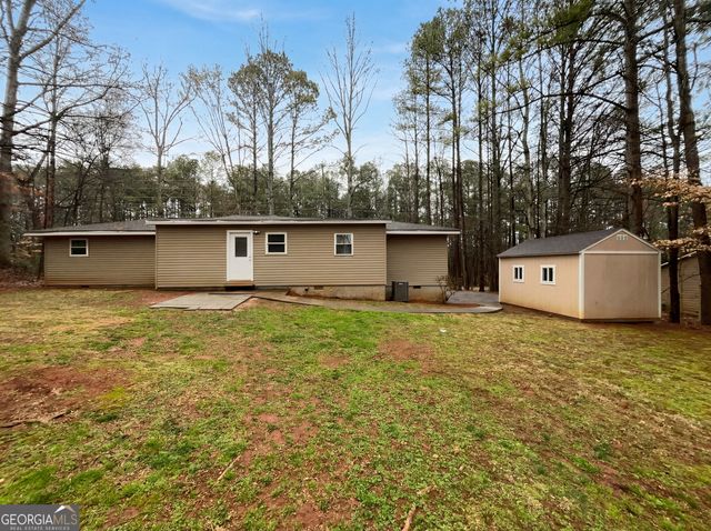 431 Cedarcrest Road, Dallas, GA 30132