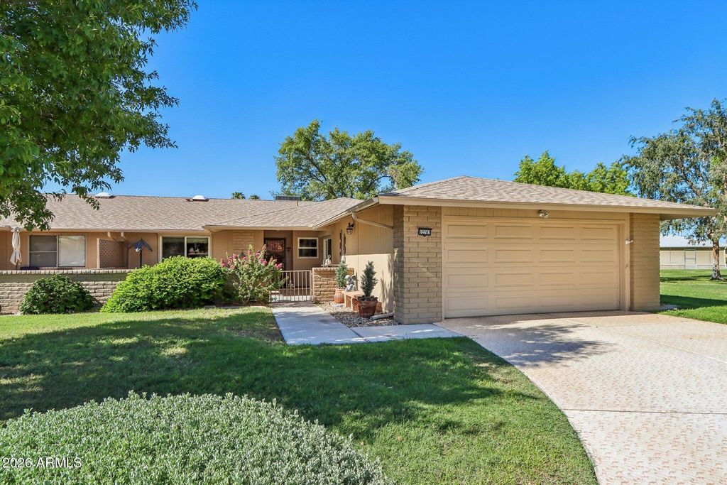 12707 W CASTLE ROCK Drive, Sun City West, AZ 85375 — photo 2