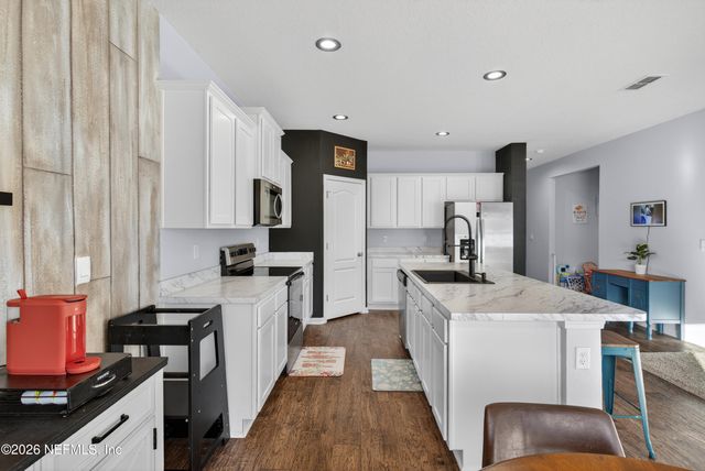 2230 FALLING STAR Lane, Green Cove Springs, FL 32043