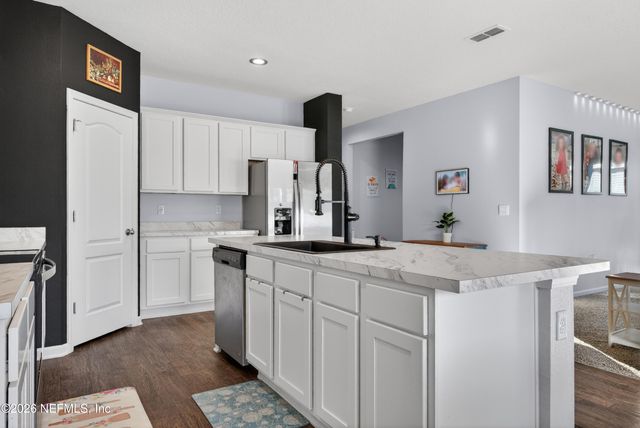 2230 FALLING STAR Lane, Green Cove Springs, FL 32043