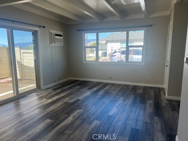 1342 B Opal, Mentone, CA 92359