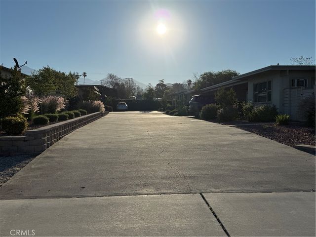 1342 B Opal, Mentone, CA 92359