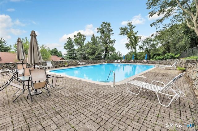 125 Warner Hill Road 40, Stratford, CT 06614