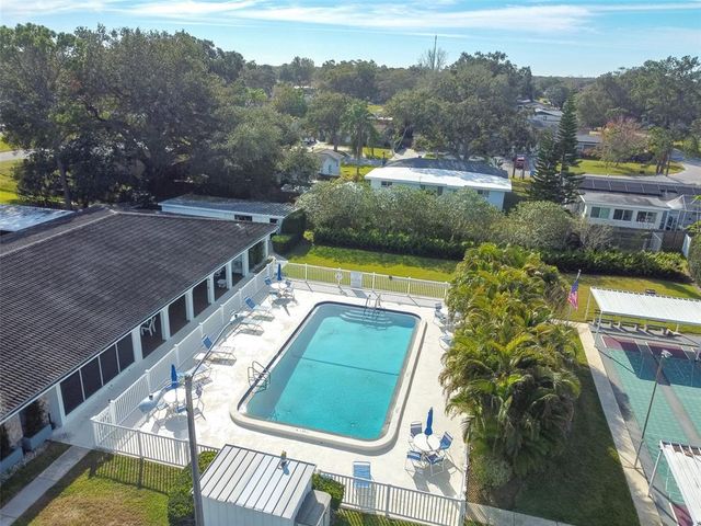 11200 102ND AVENUE 136, Seminole, FL 33778