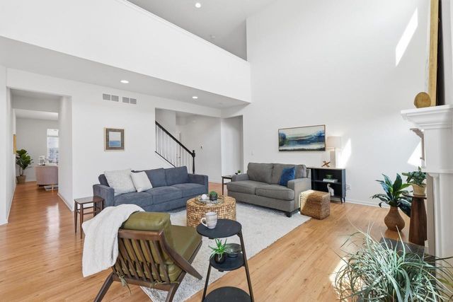 2752 Leo Mary Street, Fitchburg, WI 53711