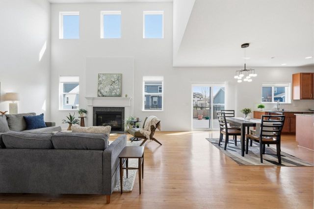 2752 Leo Mary Street, Fitchburg, WI 53711