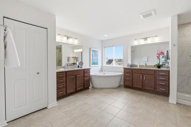 2752 Leo Mary Street, Fitchburg, WI 53711