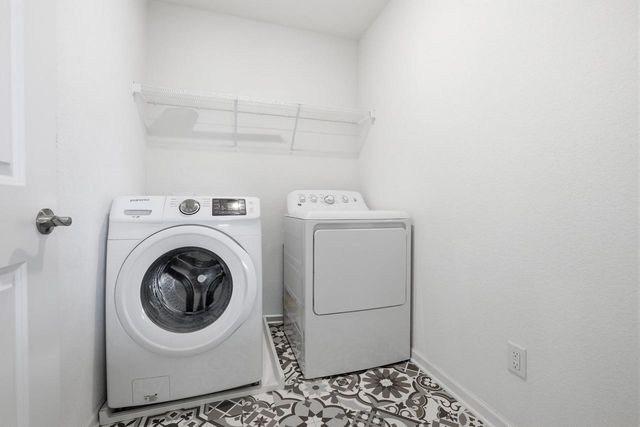 2752 Leo Mary Street, Fitchburg, WI 53711