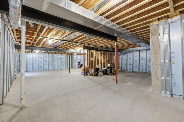 2752 Leo Mary Street, Fitchburg, WI 53711