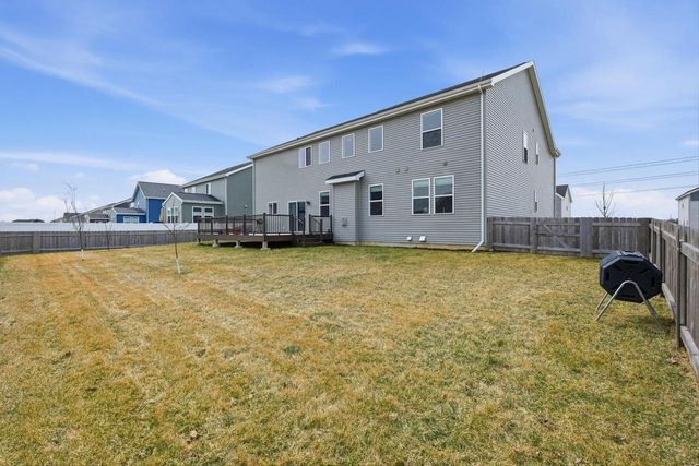 2752 Leo Mary Street, Fitchburg, WI 53711