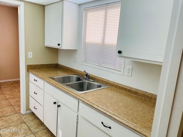 13720 N 98TH Avenue A, Sun City, AZ 85351