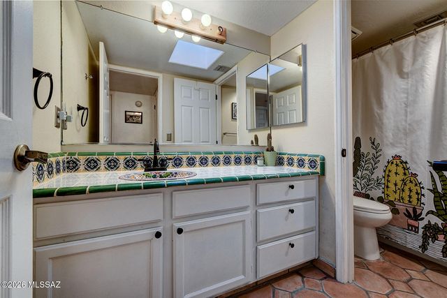 5380 N Paseo De La Terraza, Tucson, AZ 85750