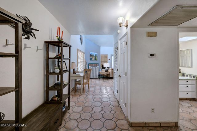 5380 N Paseo De La Terraza, Tucson, AZ 85750