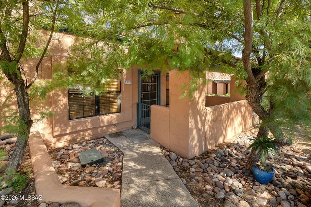 5380 N Paseo De La Terraza, Tucson, AZ 85750