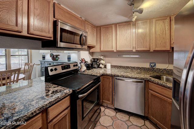5380 N Paseo De La Terraza, Tucson, AZ 85750