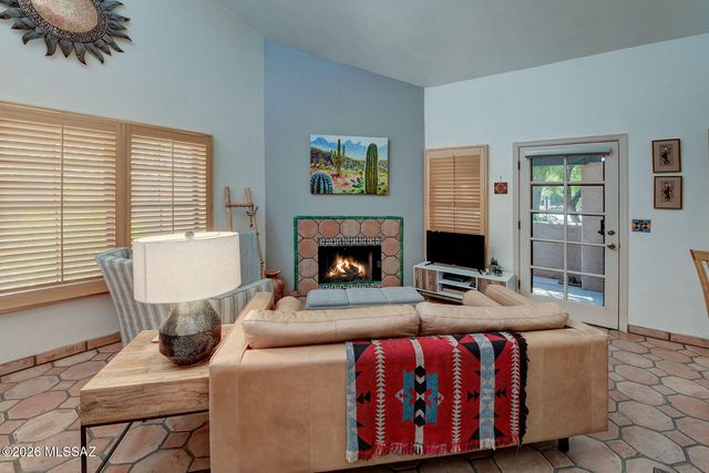 5380 N Paseo De La Terraza, Tucson, AZ 85750