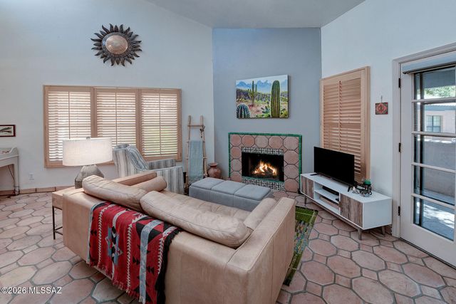 5380 N Paseo De La Terraza, Tucson, AZ 85750