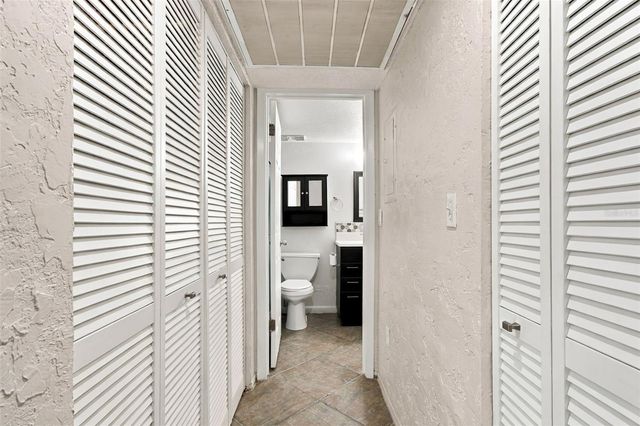 3036 EASTLAND BOULEVARD E105, Clearwater, FL 33761